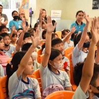 Kegiatan Outdoor Study Kelas IV Ke China Construction Bank Indonesia